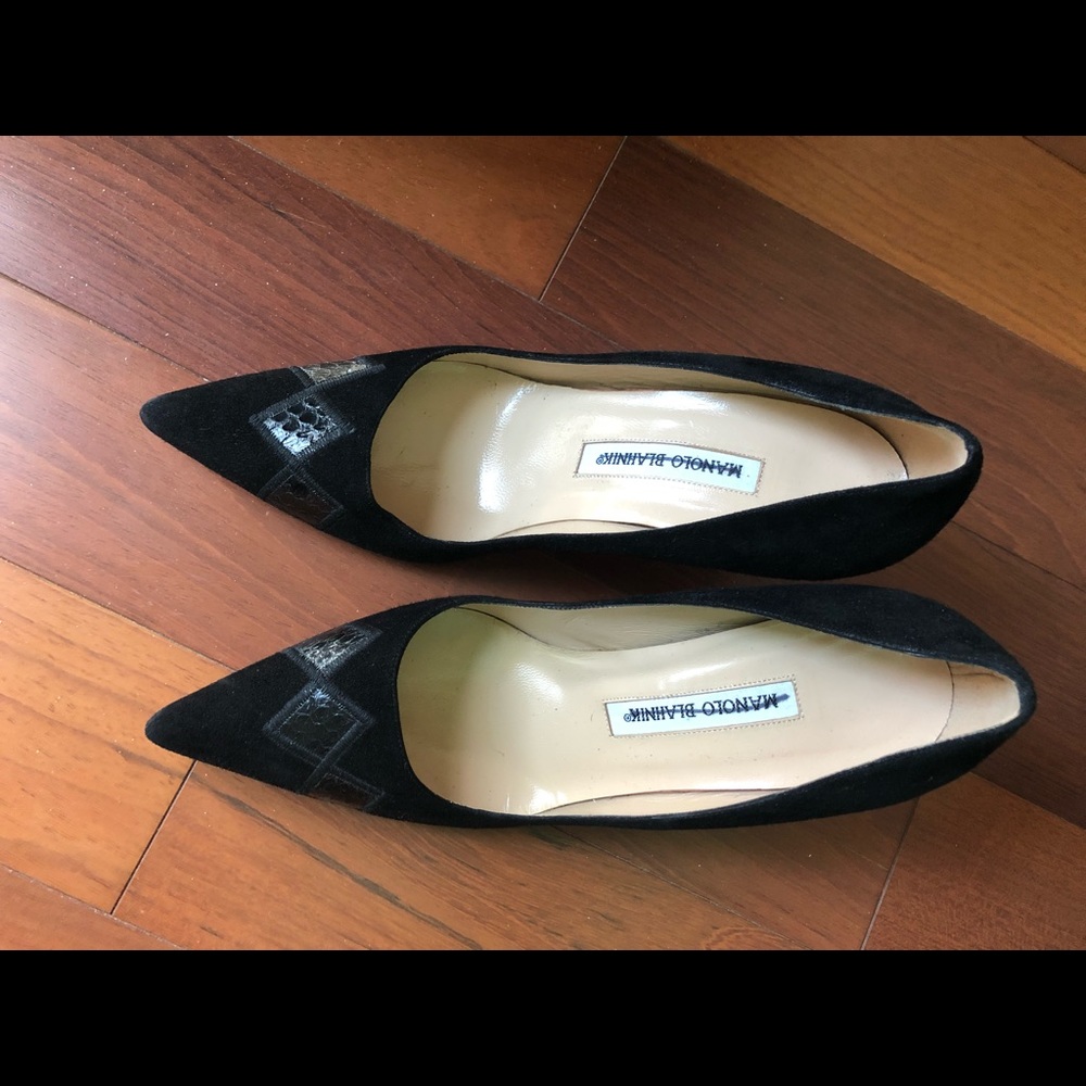 Manolo Blahnik Black Pump with Exotic, Brand New